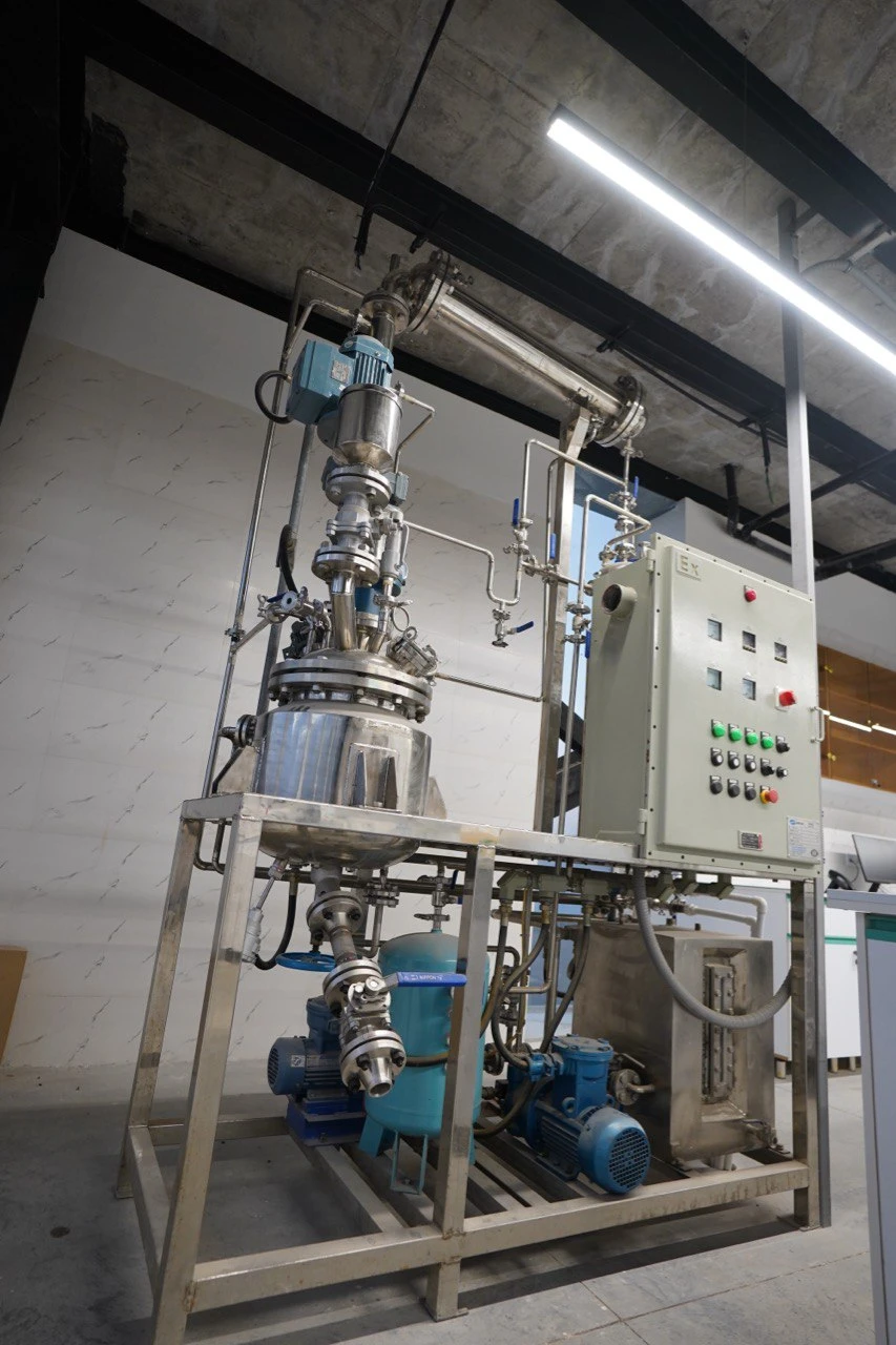 کارخانه پرنون پلیمر واله با کیفیت ترین تولید کننده پلی یورتان در ایران